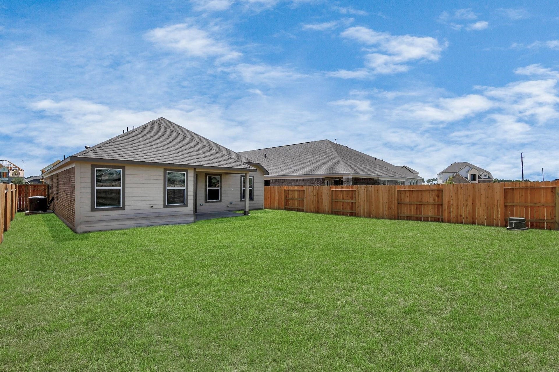 15611 Kirkton Raye Drive, Humble, TX 77346 Large backyard.