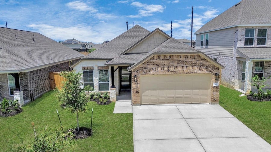 Property photo for 15611 Kirkton Raye Drive, Humble, TX