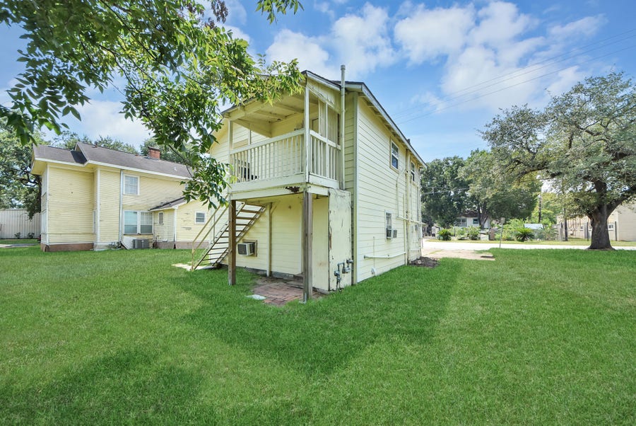 Property photo for 3415 Dover, Houston, TX