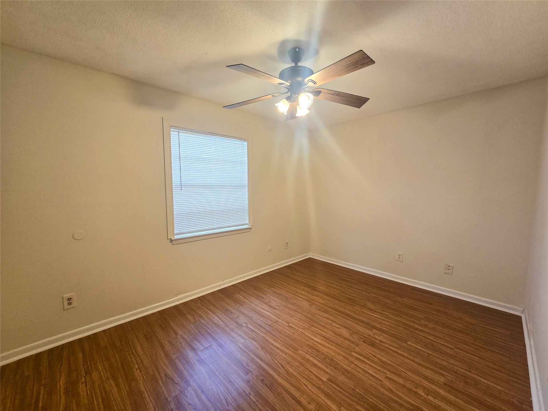 3714 Avenue S, #5, Galveston, TX 77550 3714 Avenue S, #5, Galveston, TX 77550