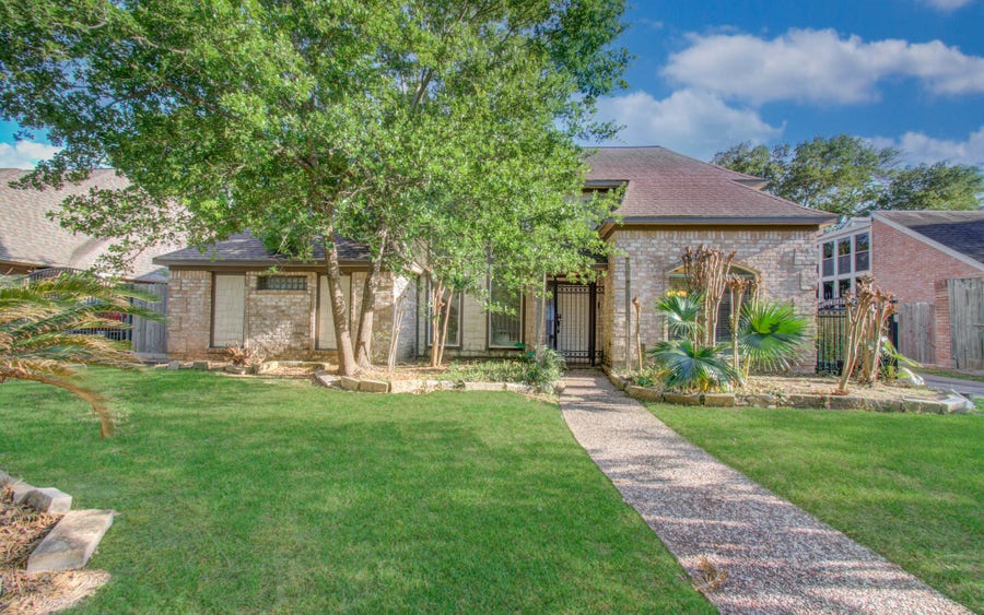 Property photo for 11427 Highgrove Drive, Houston, TX