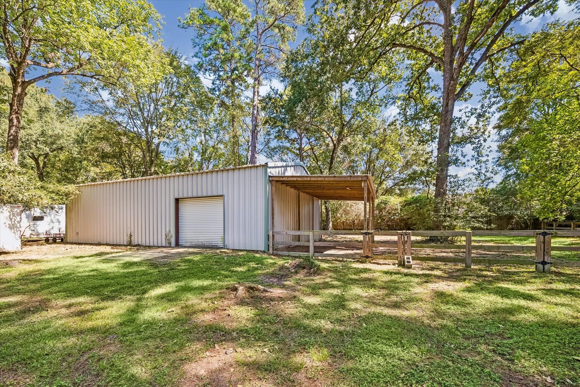 40302 Pipestone Road, Magnolia, TX 77354