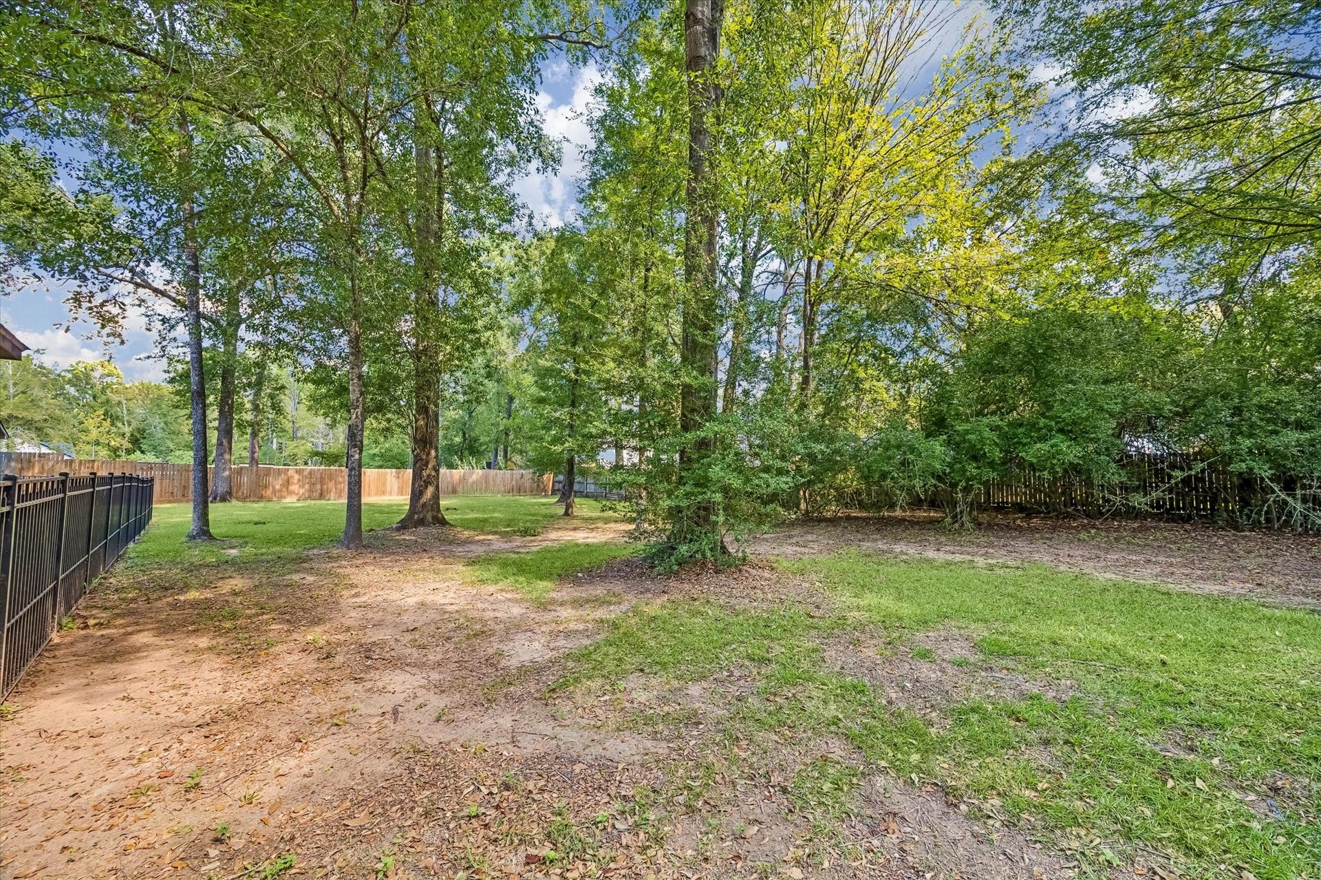 40302 Pipestone Road, Magnolia, TX 77354