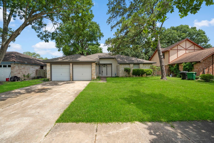 Property photo for 13815 Grosvenor Street, Houston, TX