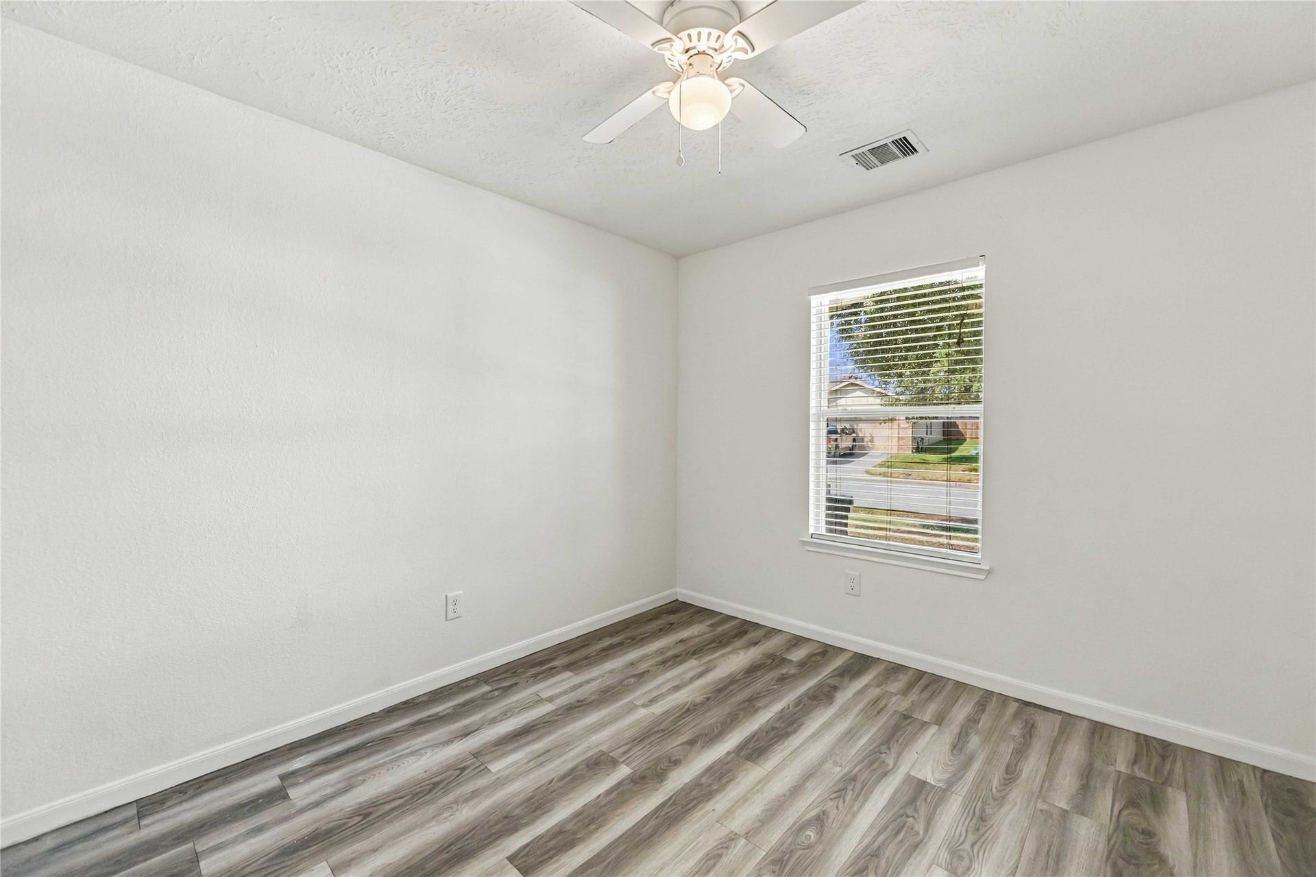 16011 Arapaho Bend Lane, Cypress, TX 77429 16011 Arapaho Bend Lane, Cypress, TX 77429