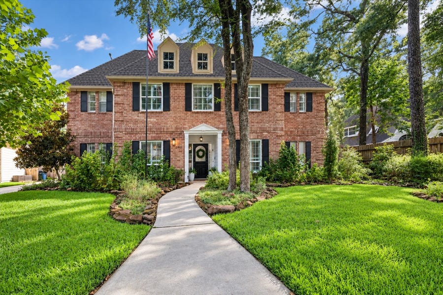 Property photo for 2411 Kings Lodge Drive, Kingwood, TX