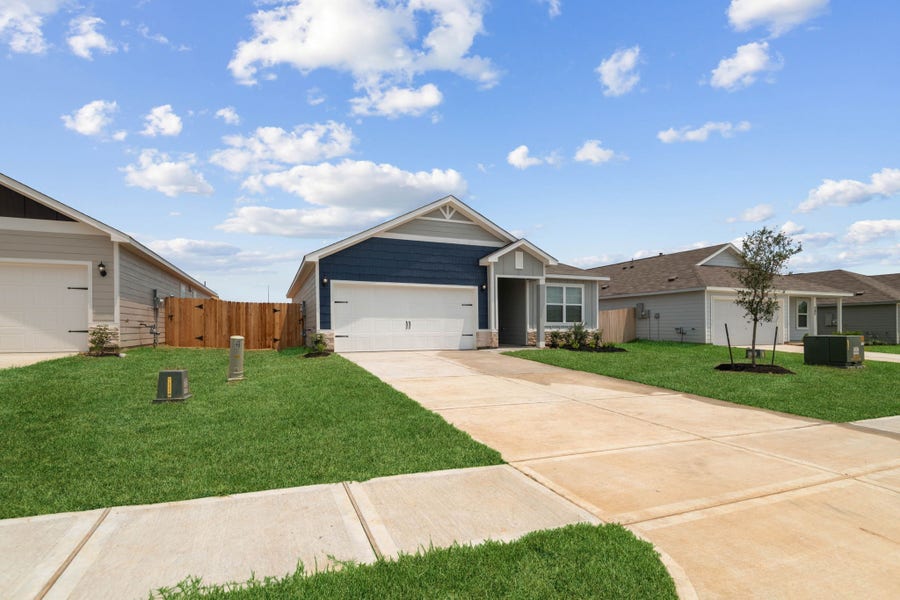 Property photo for 700 Jasmine Ridge Lane, Waller, TX