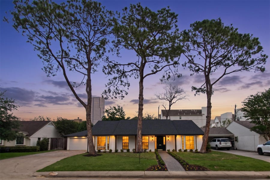 Property photo for 1911 Briarmead Drive, Houston, TX