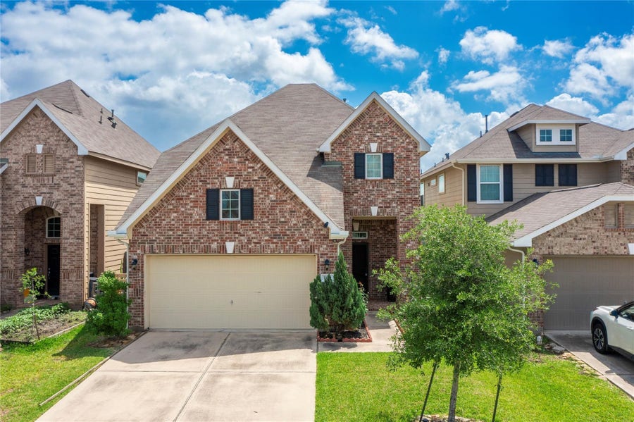 Property photo for 7115 Ironwood Forest Drive, Houston, TX