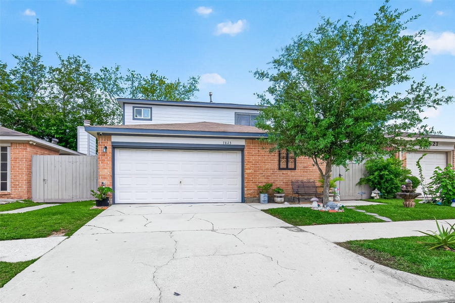 Property photo for 7823 Winehill Lane, Houston, TX