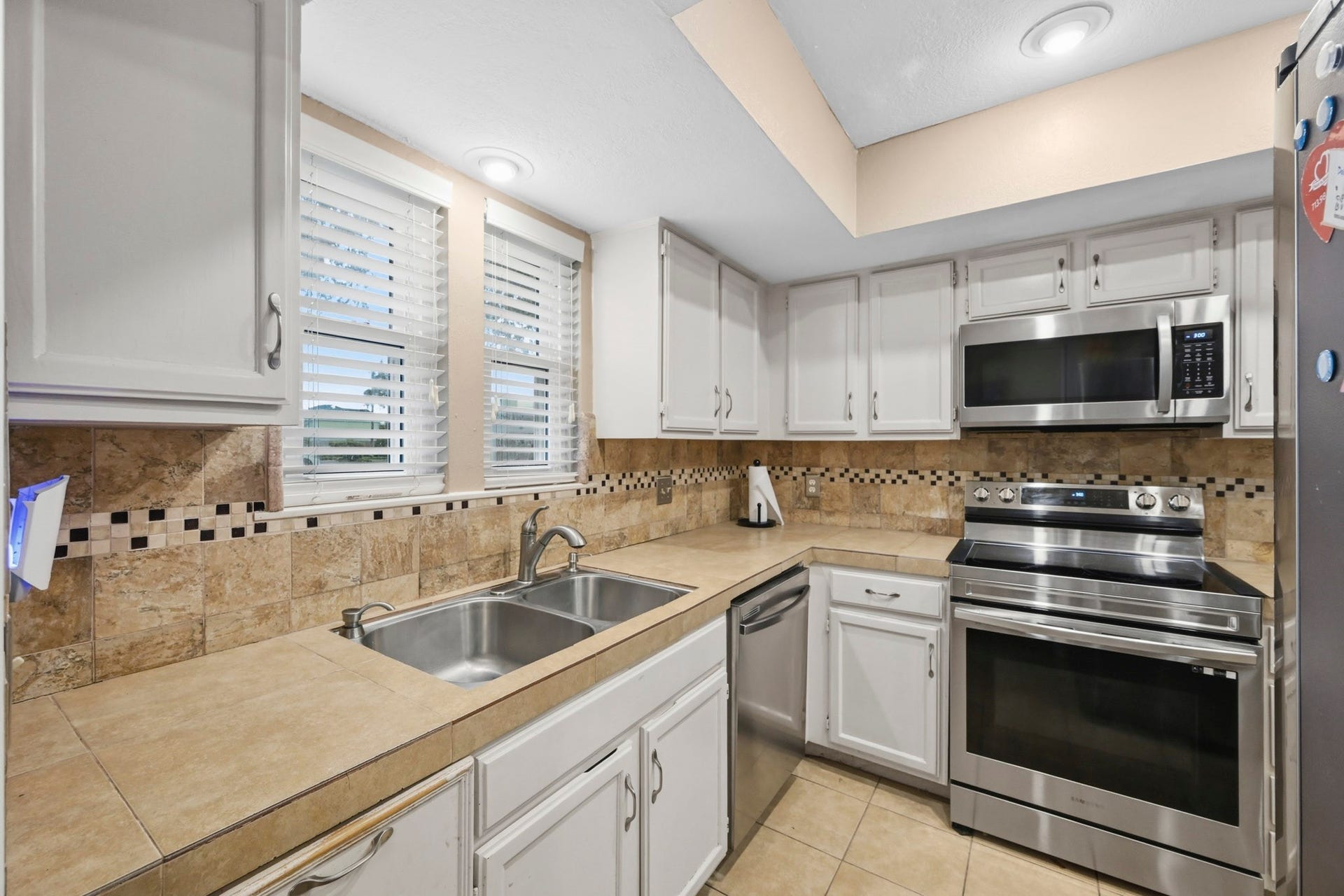 2931 Camelot Lane, Missouri City, TX 77459 2931 Camelot Lane, Missouri City, TX 77459