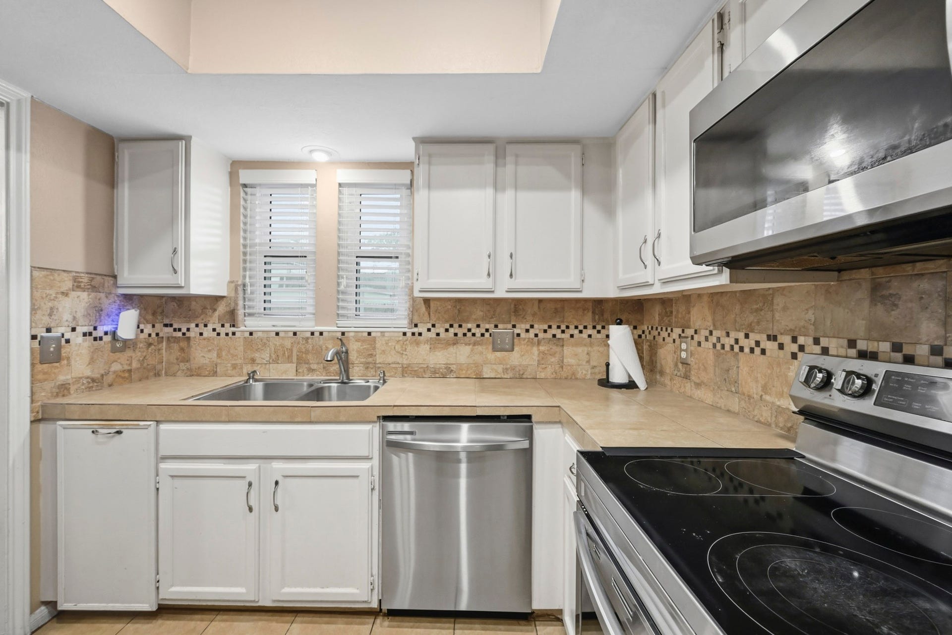 2931 Camelot Lane, Missouri City, TX 77459 2931 Camelot Lane, Missouri City, TX 77459