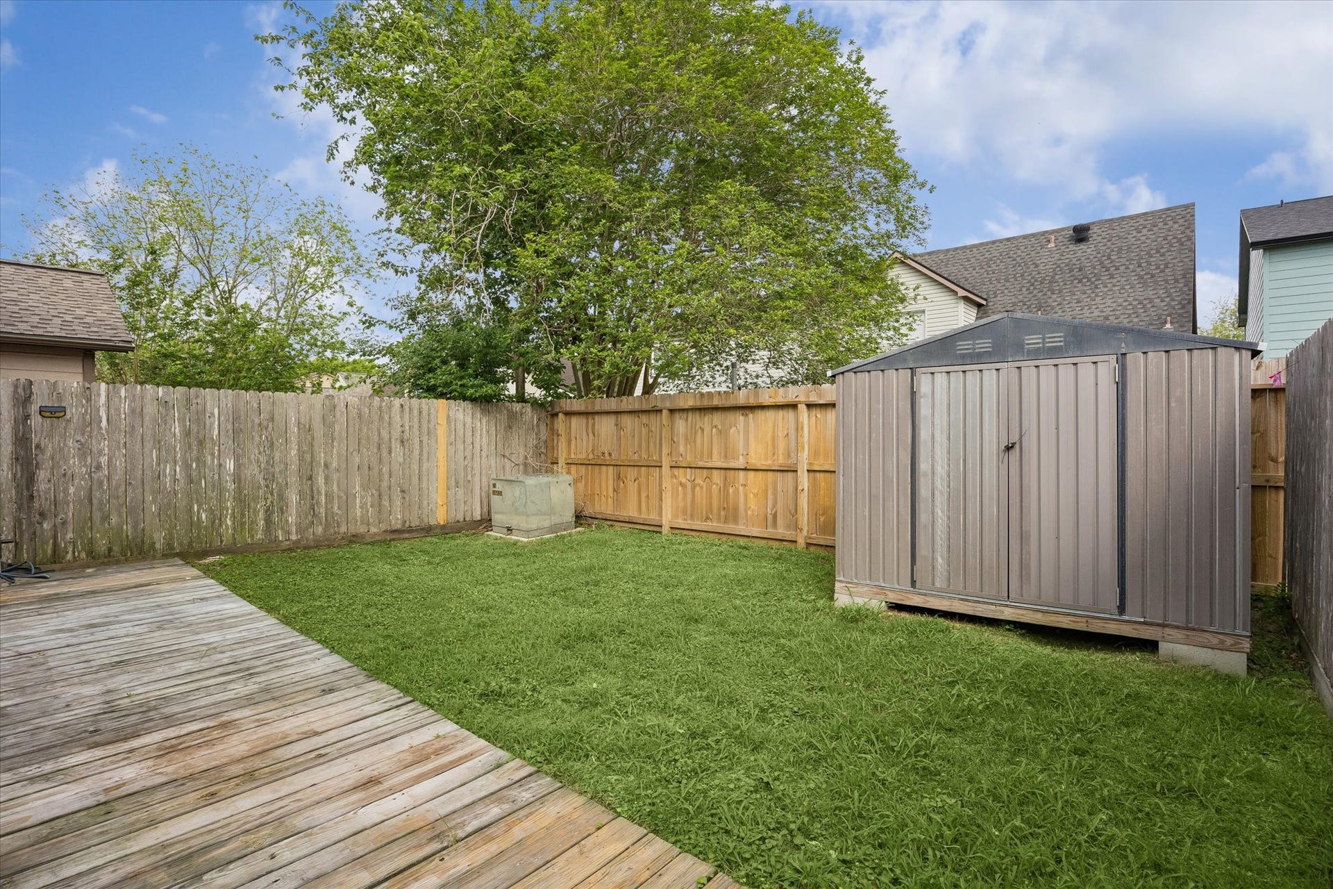 5813 Guadalupe Drive, Dickinson, TX 77539 5813 Guadalupe Drive, Dickinson, TX 77539