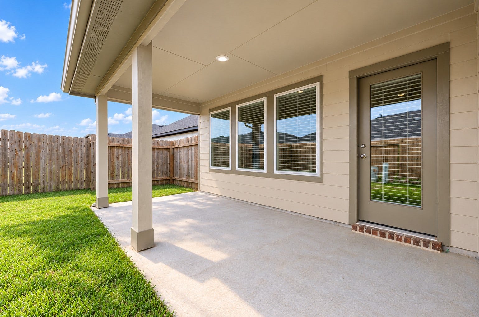 31742 Margaret Woods Lane, Fulshear, TX 77441 Lots of room for large outdoor furniture sets.