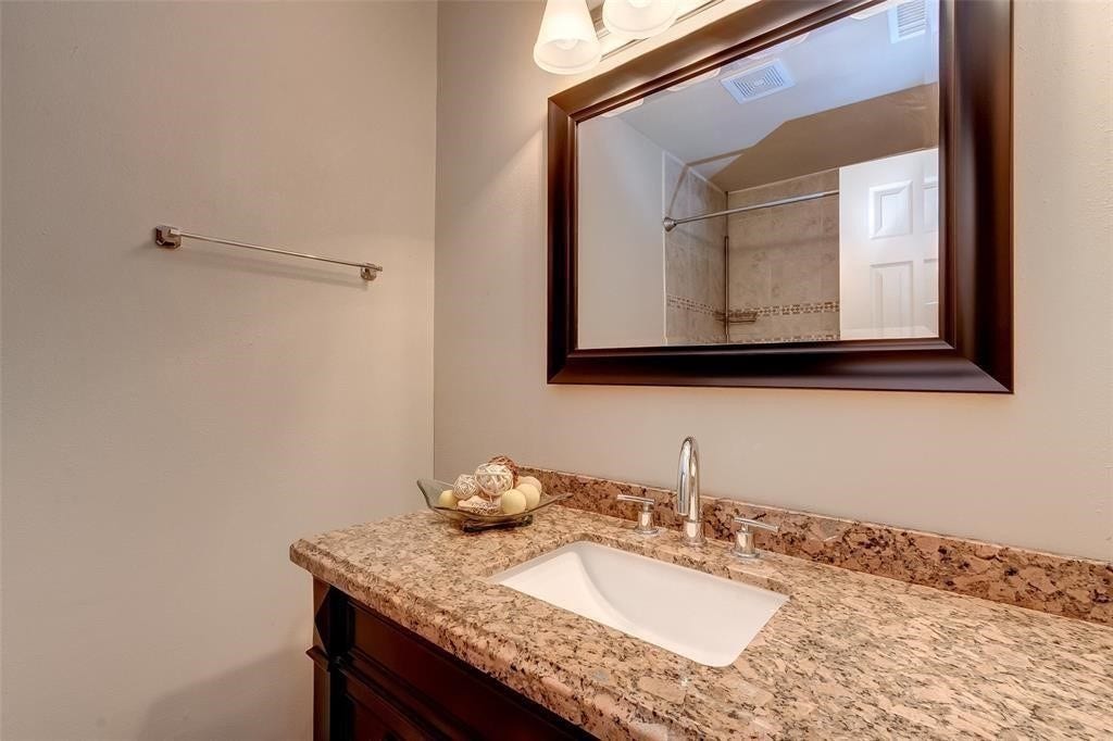 931 Grand Junction Drive, Katy, TX 77450