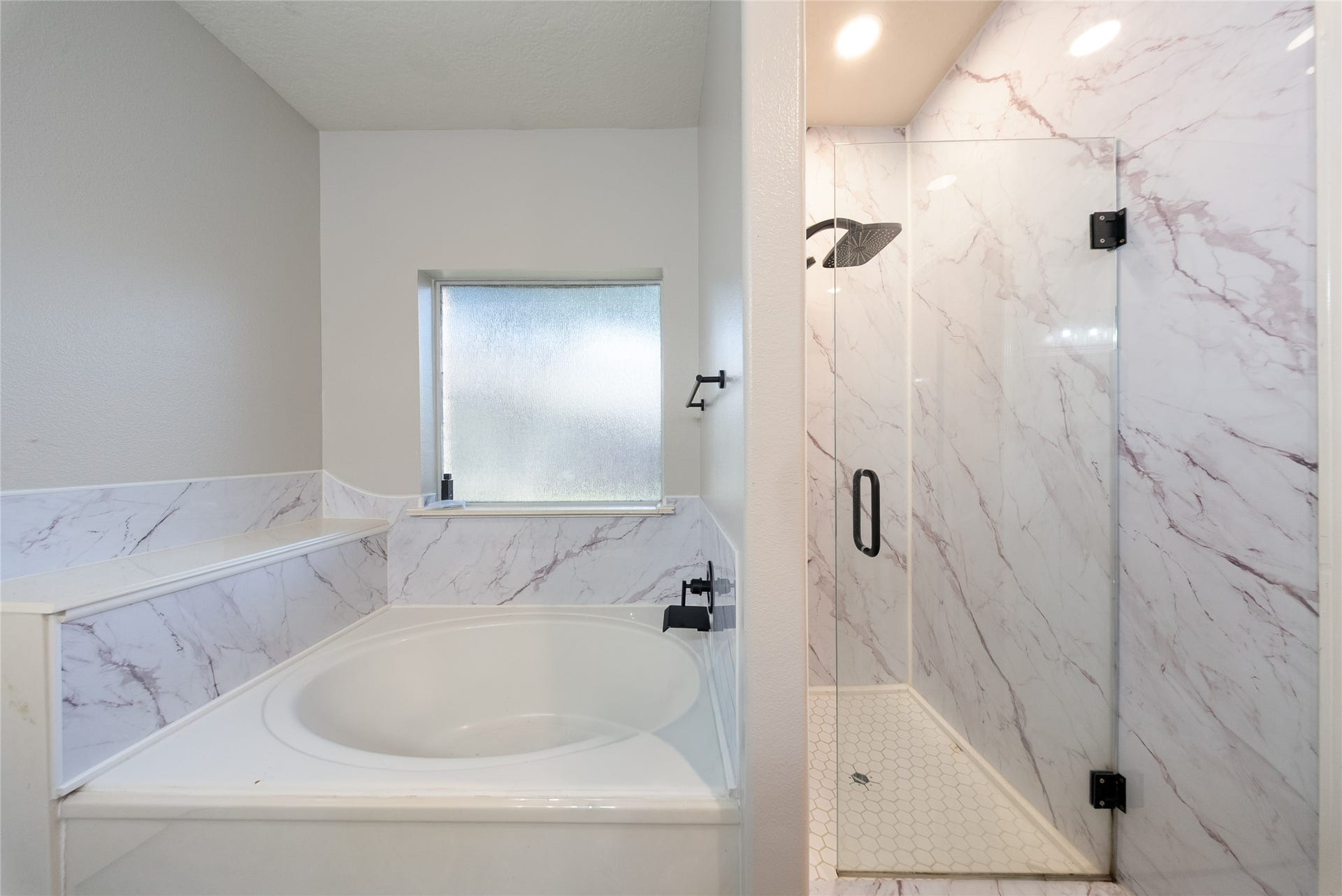 2726 Fieldcross Lane, Houston, TX 77047