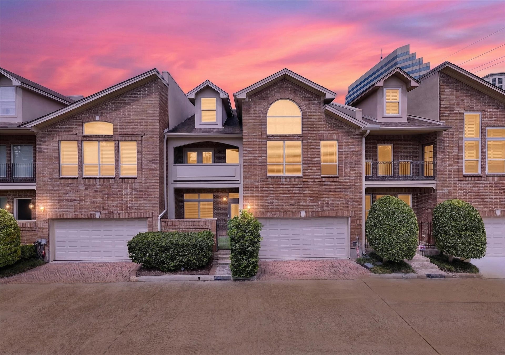 4720 Post Oak Timber Drive, #23, Houston, TX 77056 Elegant gated townhome in the prestigious Post Oak Landing community near the Galleria.