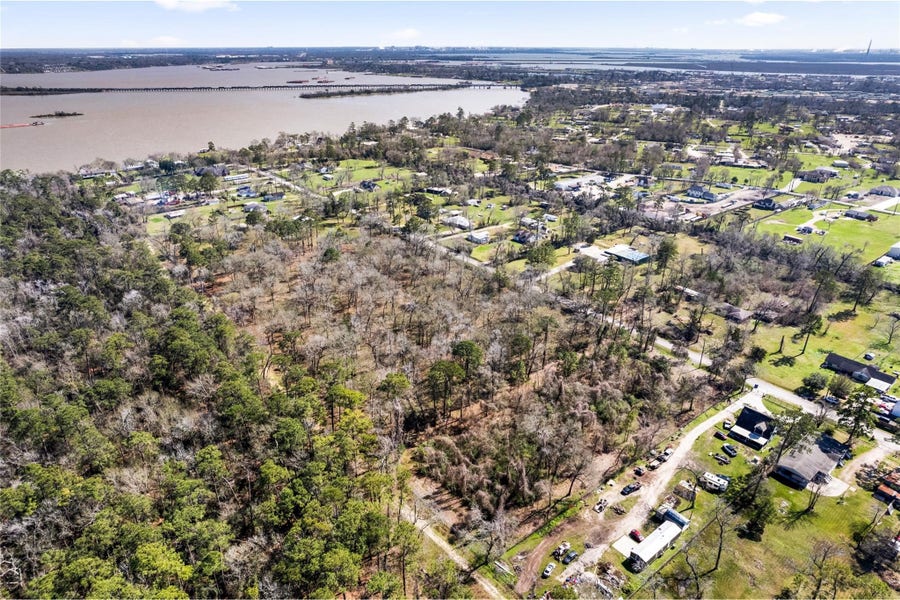 Property photo for 16725 Shady Lane Lane, Channelview, TX
