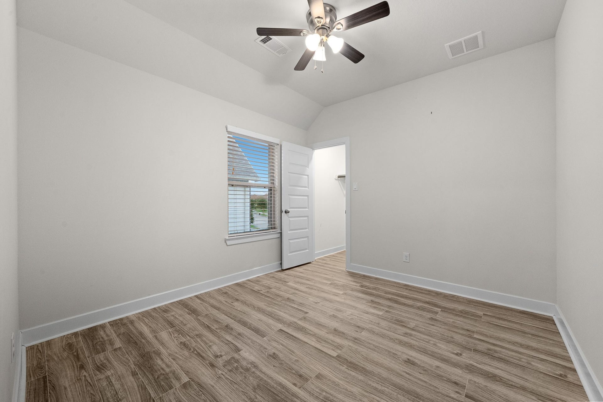 32962 Franklin Brooks Drive, Brookshire, TX 77423 32962 Franklin Brooks Drive, Brookshire, TX 77423