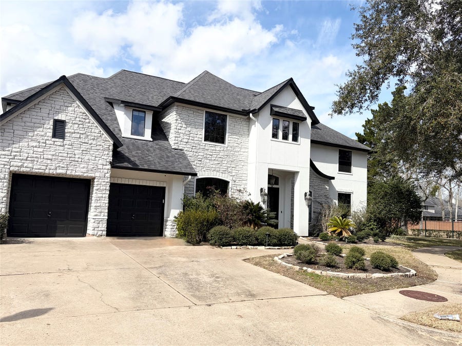 Property photo for 49 Sullivans Landing, Missouri City, TX