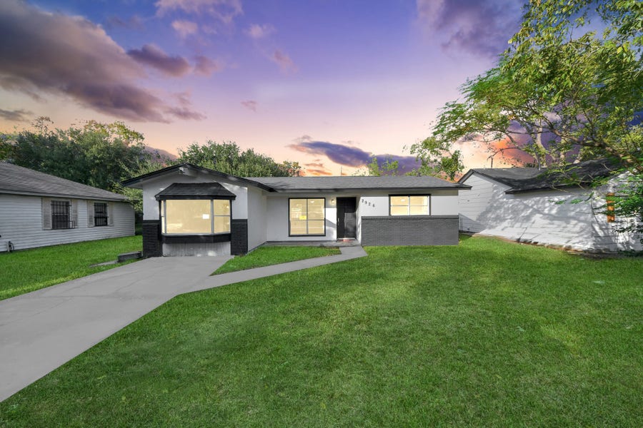 Property photo for 2926 Knotty Oaks Trl Trail, Houston, TX