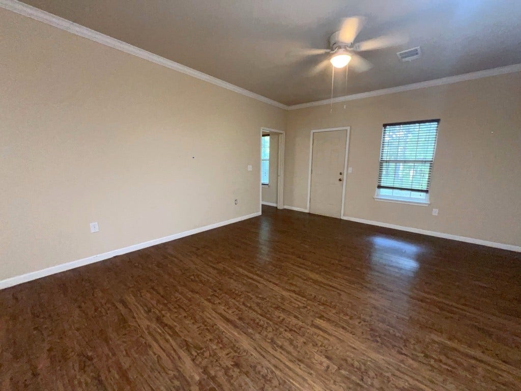19666 Village Forest Drive, Montgomery, TX 77356 19666 Village Forest Drive, Montgomery, TX 77356