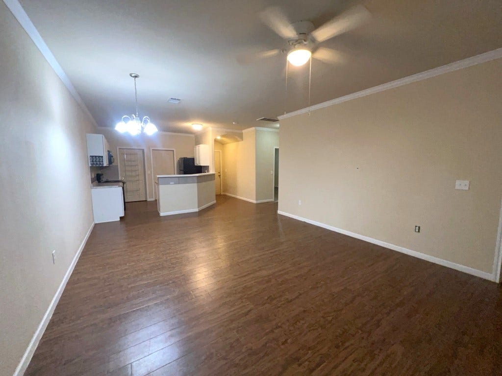 19666 Village Forest Drive, Montgomery, TX 77356 19666 Village Forest Drive, Montgomery, TX 77356