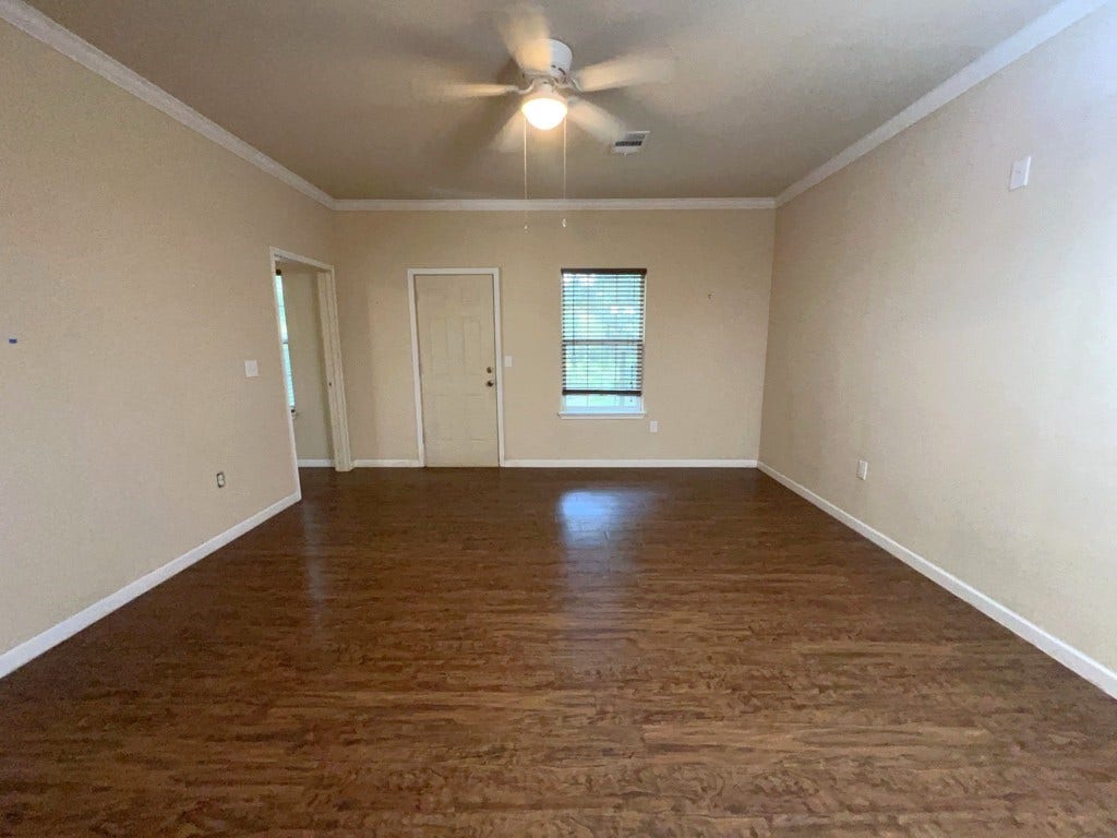 19666 Village Forest Drive, Montgomery, TX 77356 19666 Village Forest Drive, Montgomery, TX 77356