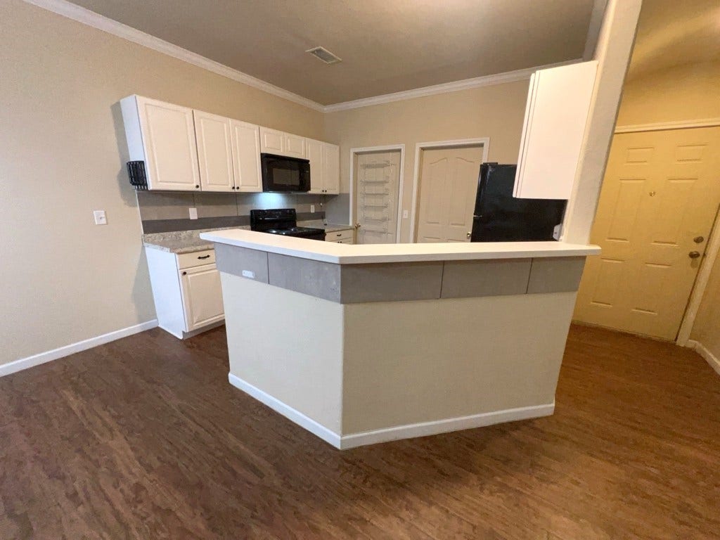 19666 Village Forest Drive, Montgomery, TX 77356 19666 Village Forest Drive, Montgomery, TX 77356