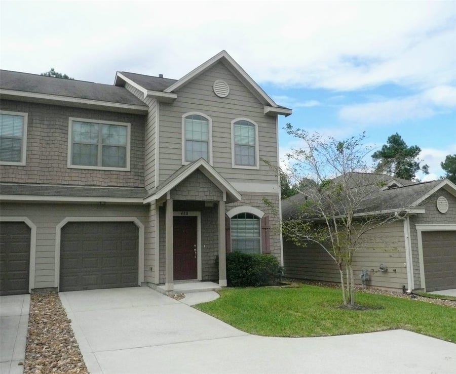 Property photo for 48 Woodland Hills Drive, #B, Conroe, TX
