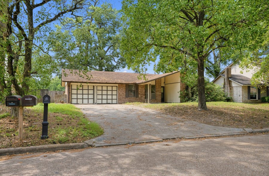 Property photo for 17623 Crestline Road, Humble, TX
