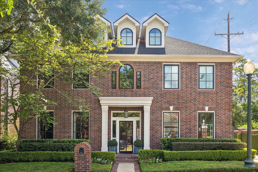 Property photo for 11802 Village Park Circle, Houston, TX