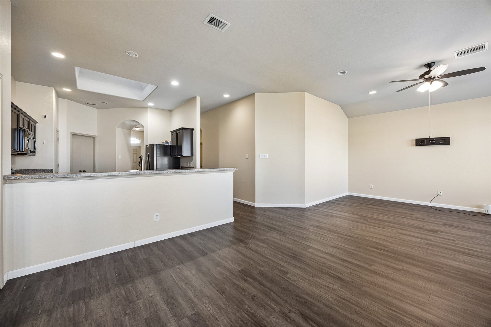5407 Roaring Peaks Lane, Katy, TX 77449 Open Living Floor Plan
