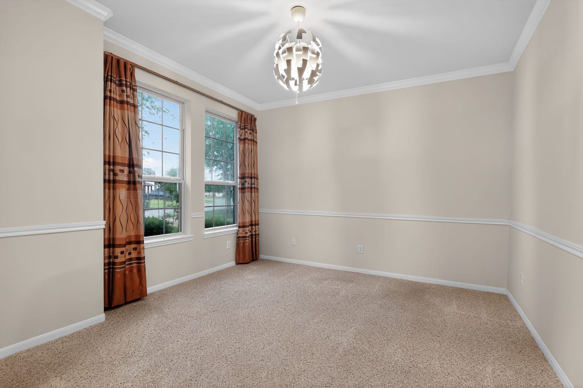 2608 Holbrook Springs Lane, League City, TX 77573 Dining room or extra family room