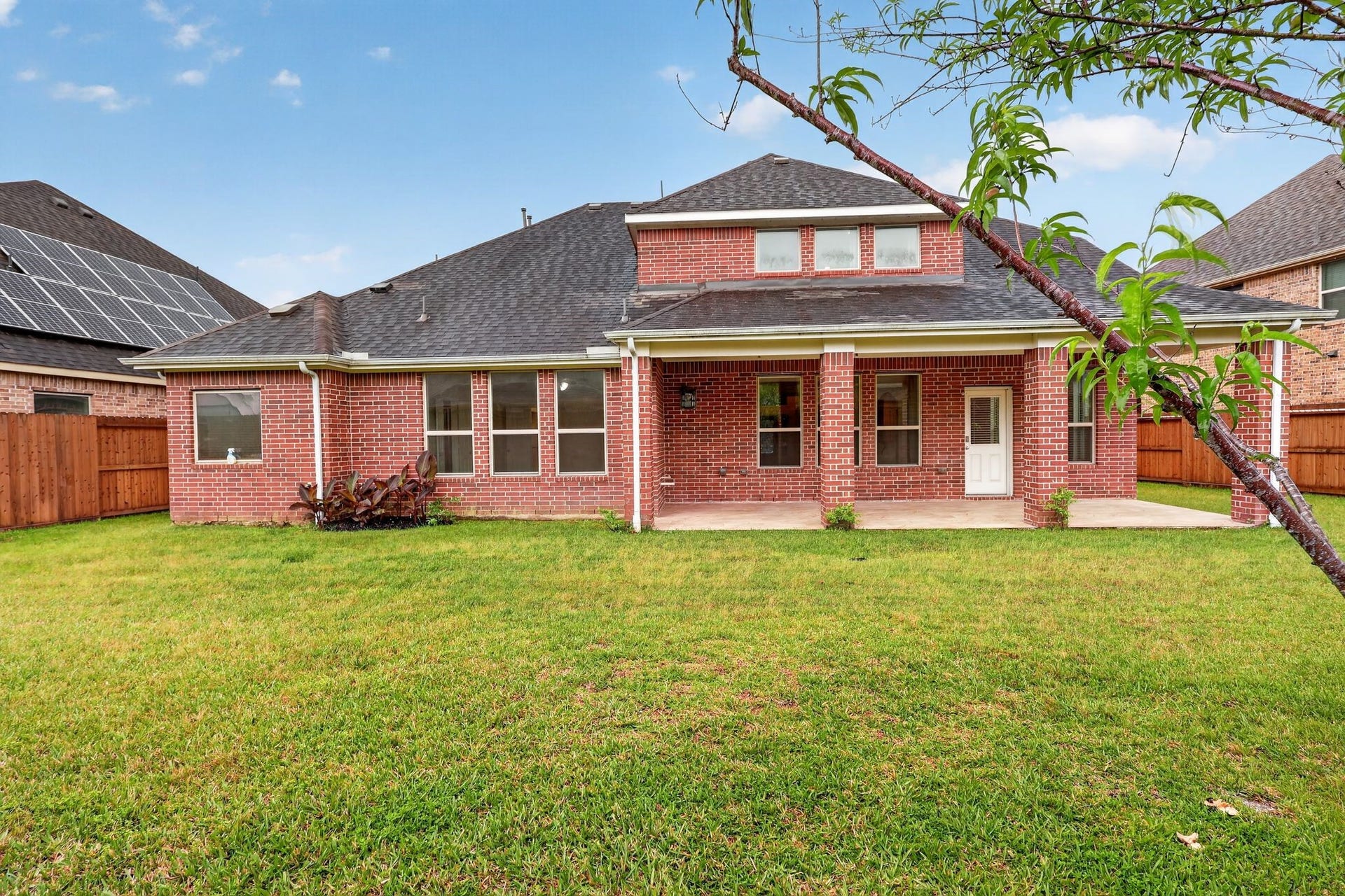 2608 Holbrook Springs Lane, League City, TX 77573 2608 Holbrook Springs Lane, League City, TX 77573