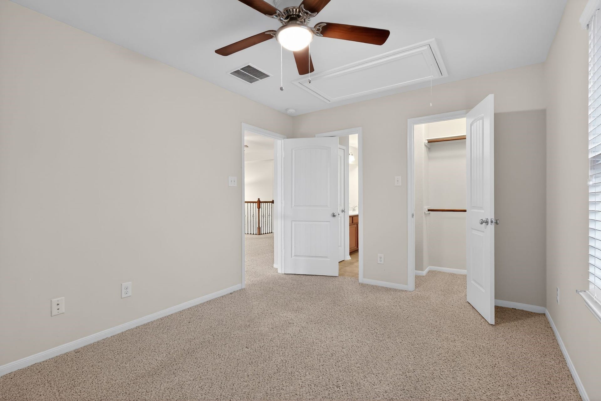 2608 Holbrook Springs Lane, League City, TX 77573 2608 Holbrook Springs Lane, League City, TX 77573