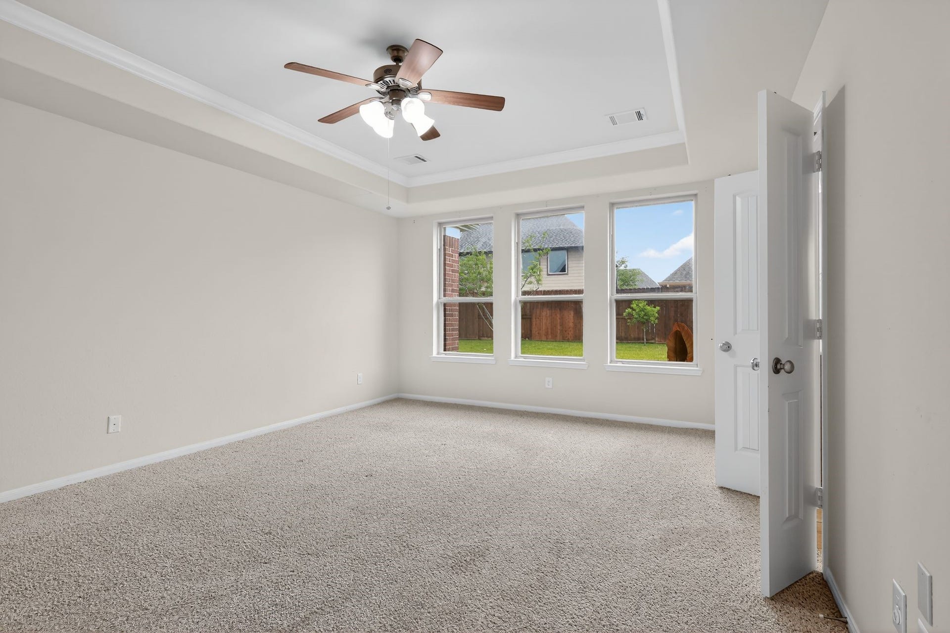 2608 Holbrook Springs Lane, League City, TX 77573 2608 Holbrook Springs Lane, League City, TX 77573