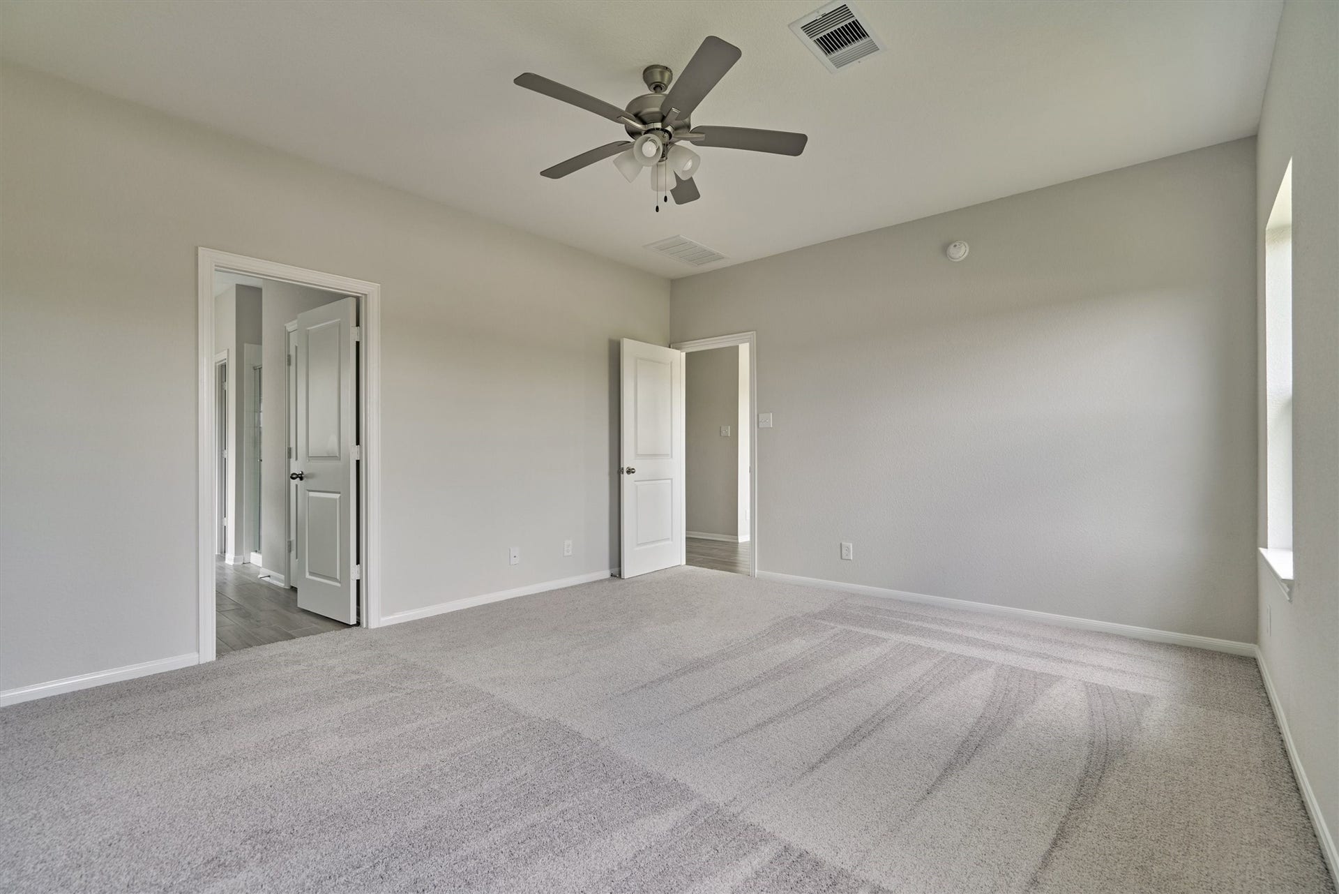20930 New Proper Drive, New Caney, TX 77357 20930 New Proper Drive, New Caney, TX 77357