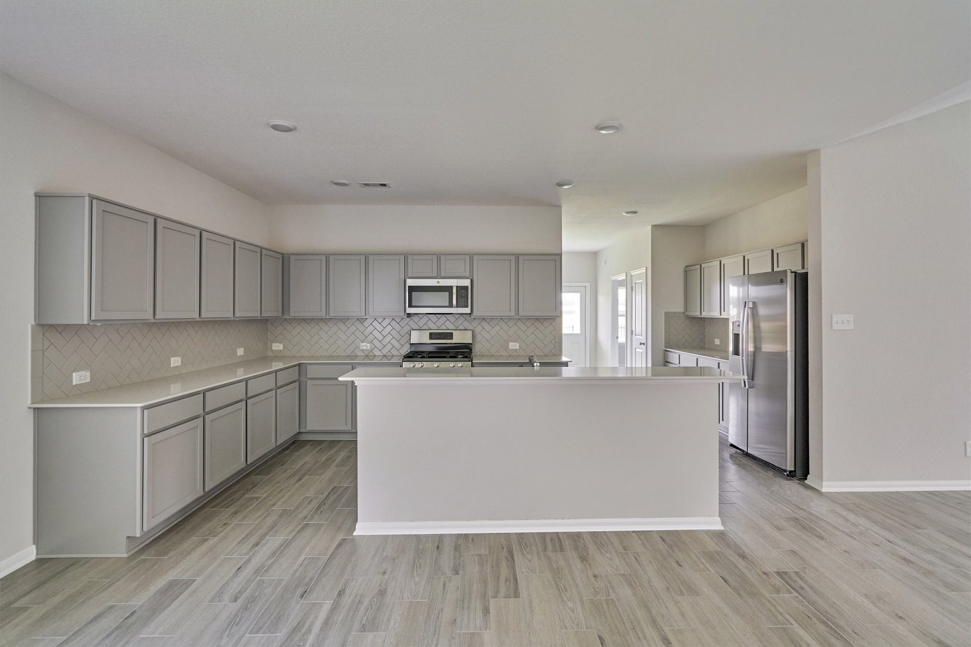 20930 New Proper Drive, New Caney, TX 77357 20930 New Proper Drive, New Caney, TX 77357