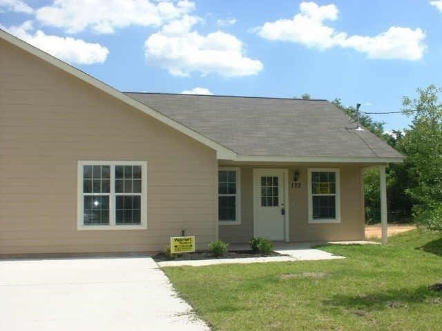 Property photo for 122 Lindley Street, Willis, TX
