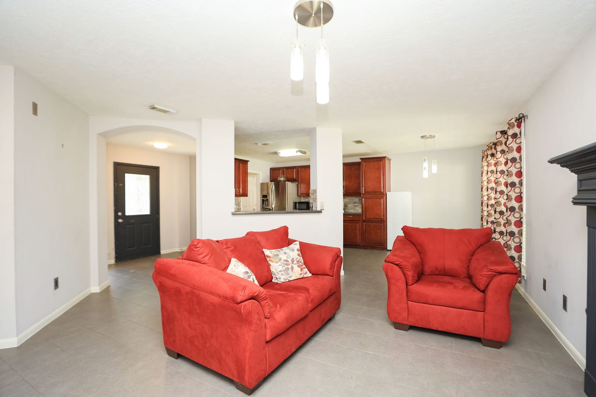 10403 Twin Oak Drive, Conroe, TX 77385 Open Floor Plan