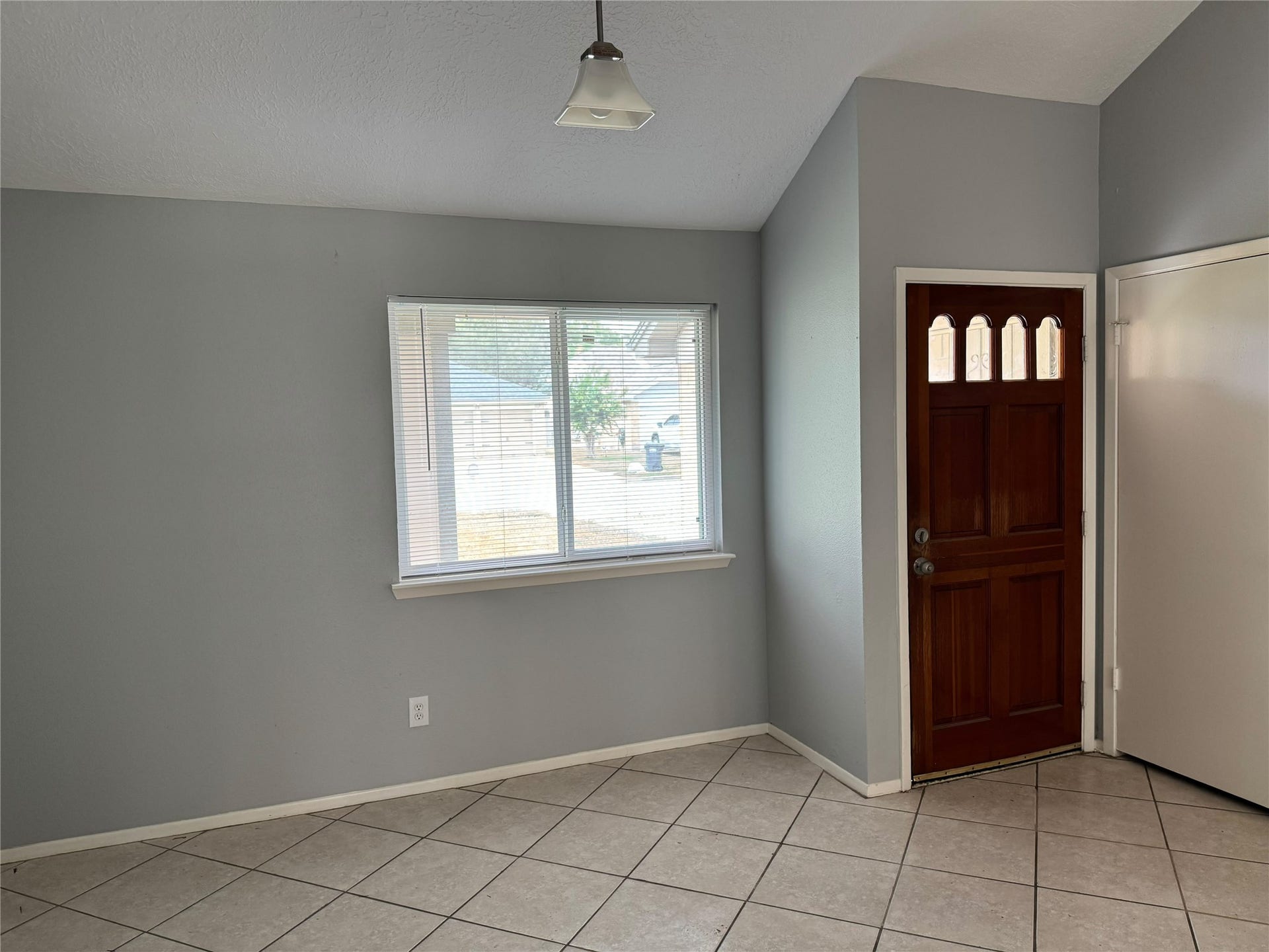 4207 Maple Cross Drive, Pasadena, TX 77505
