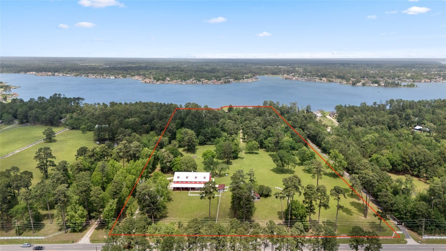 Property photo for 15126 Walden Road, Montgomery, TX