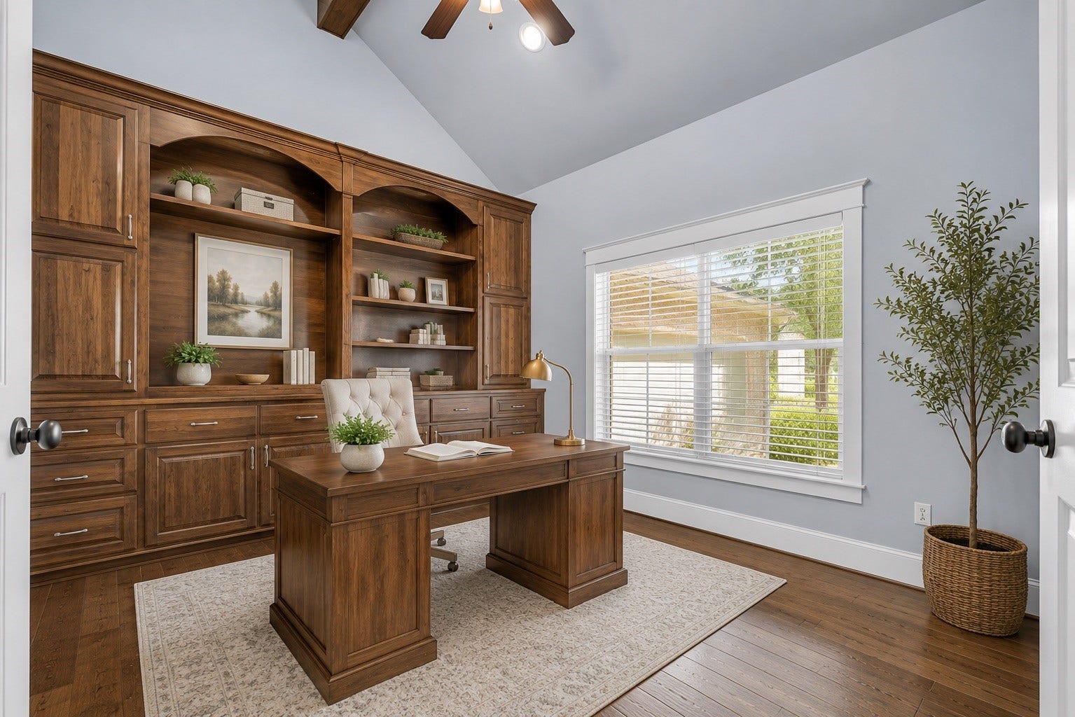 118 Pine Bluff Drive, Montgomery, TX 77356 *Virtually staged office*