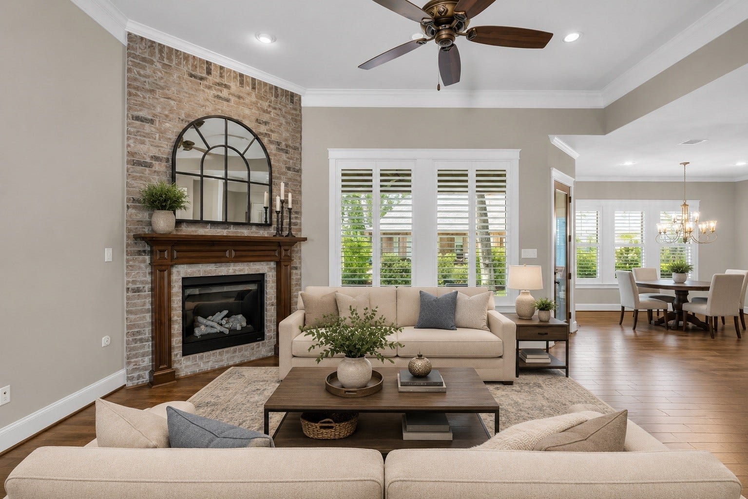 118 Pine Bluff Drive, Montgomery, TX 77356 *Virtually staged living room*
