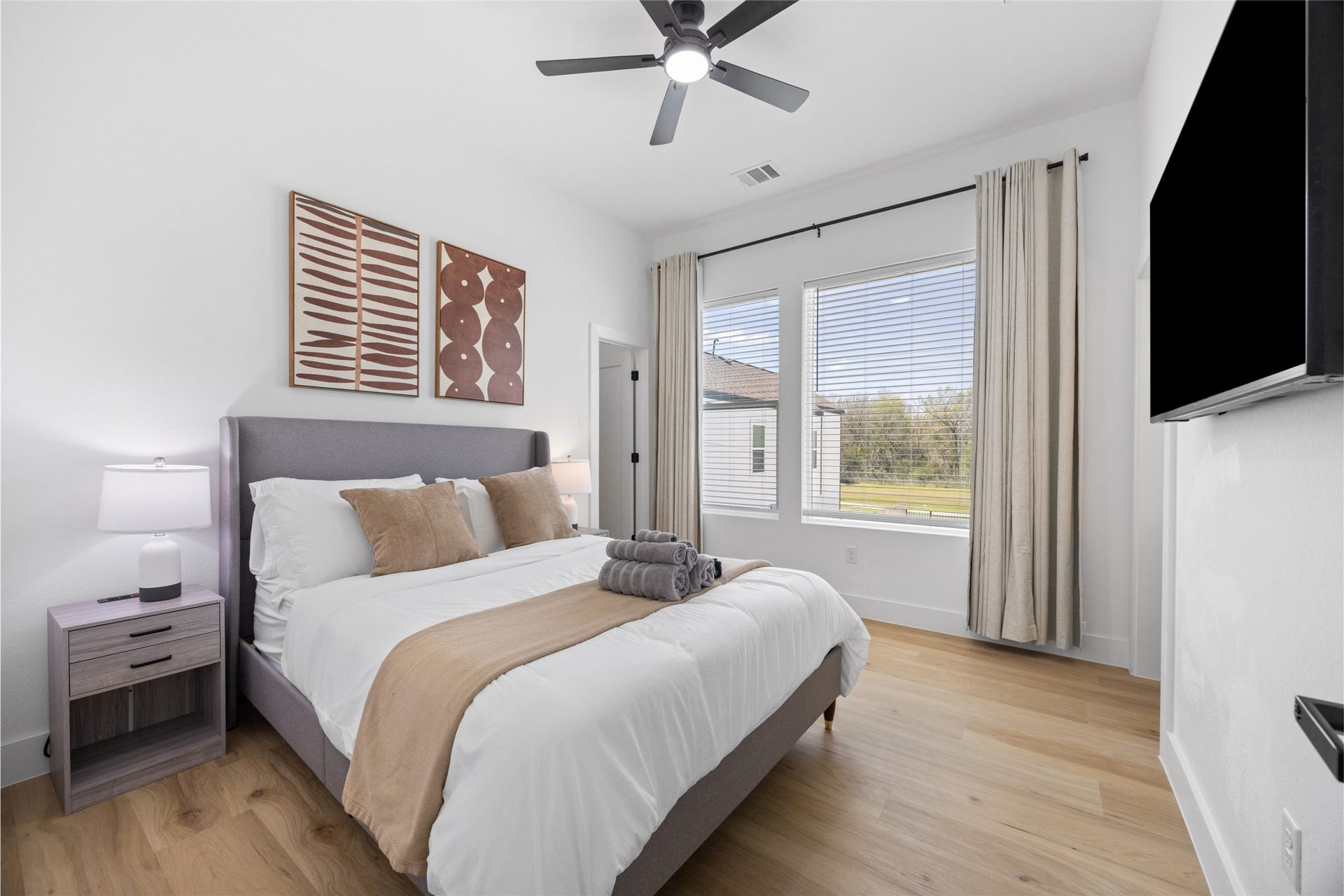 9019 Comal Street, #B, Houston, TX 77051 9019 Comal Street, #B, Houston, TX 77051