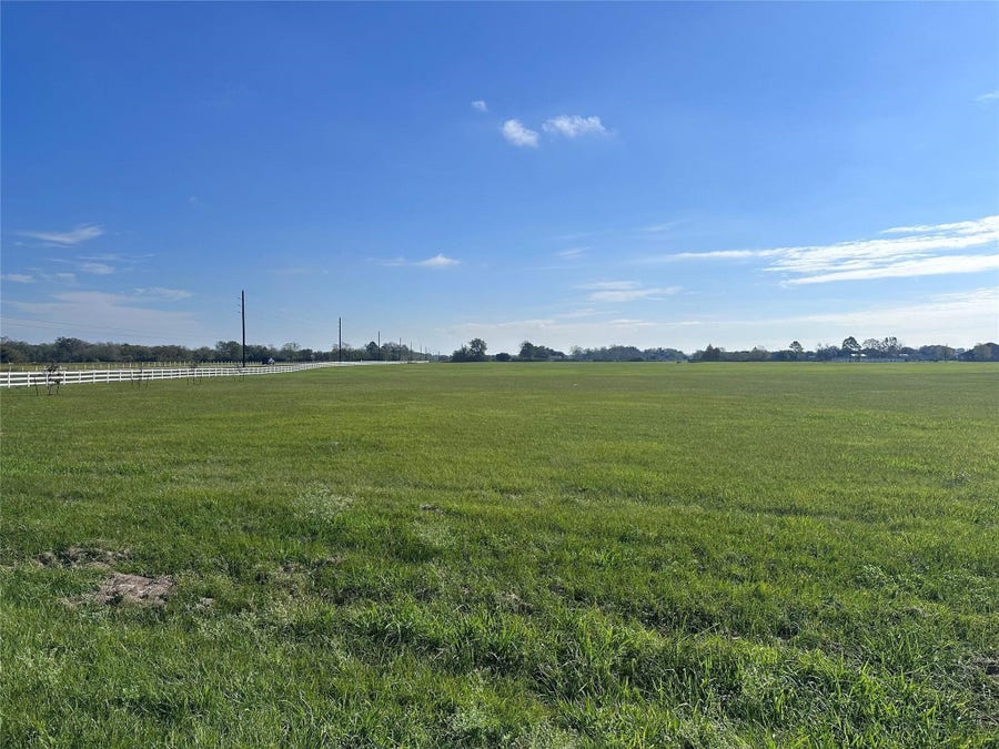 Property photo for 3211 Fm 1462, Pearland, TX