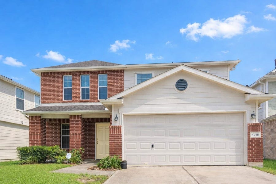Property photo for 4215 Oakview Creek Lane, Houston, TX