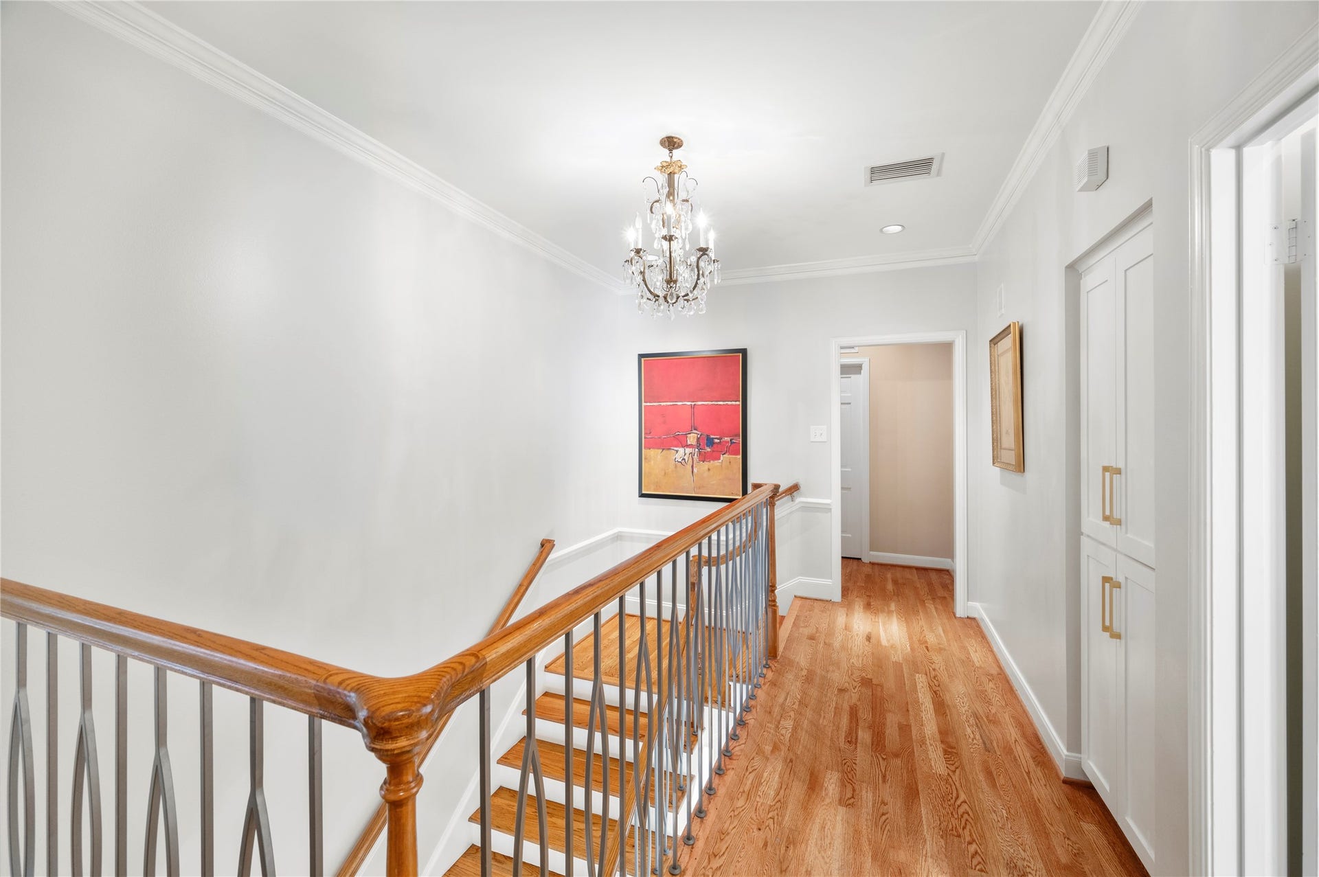 [Upstairs Landing]