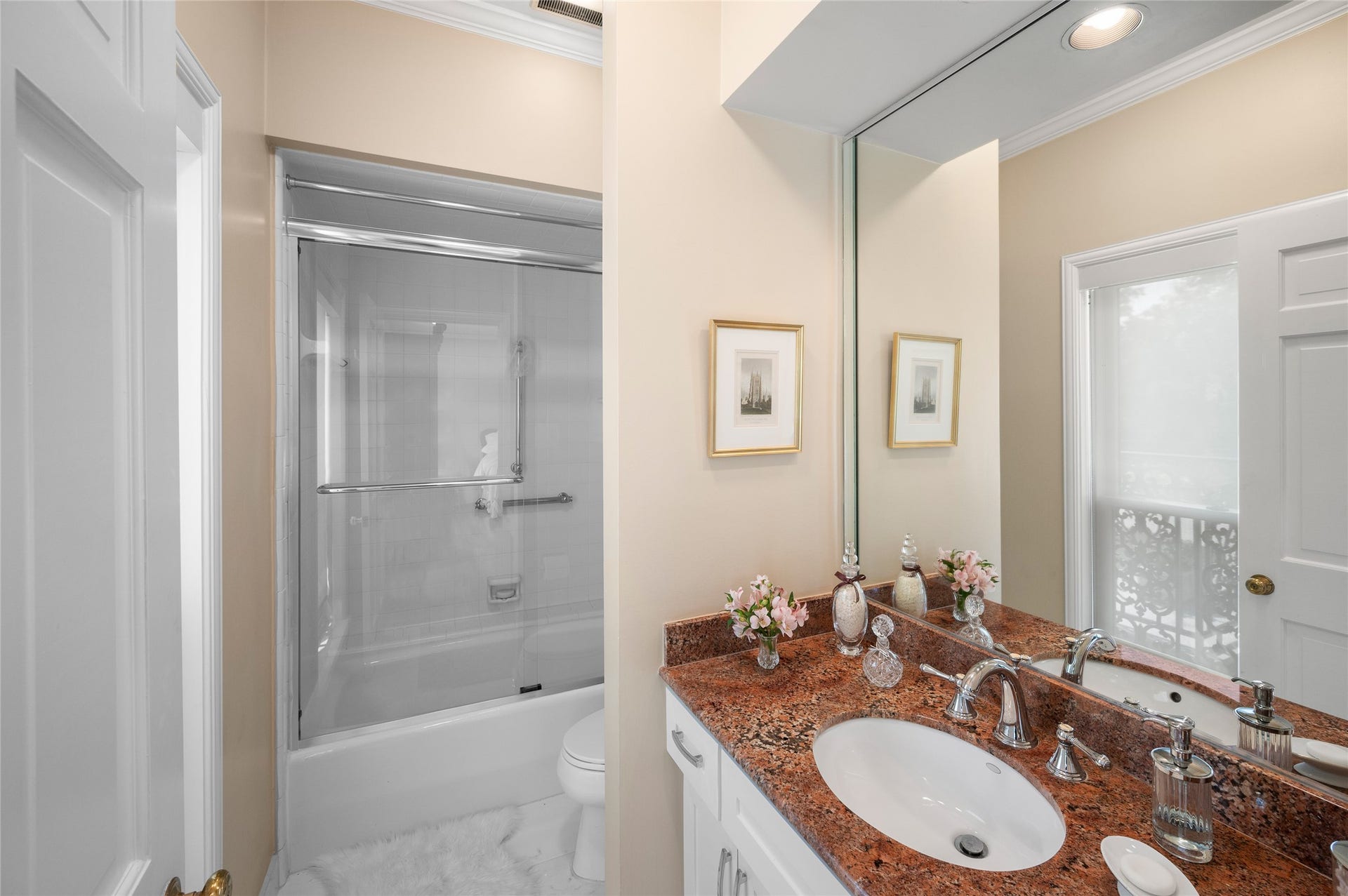 [En Suite Bath]
Note slider glass doors on tub shower and granite sink deck.